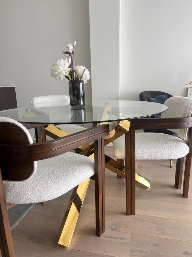Luxury In Berchem-antwer Appartement *